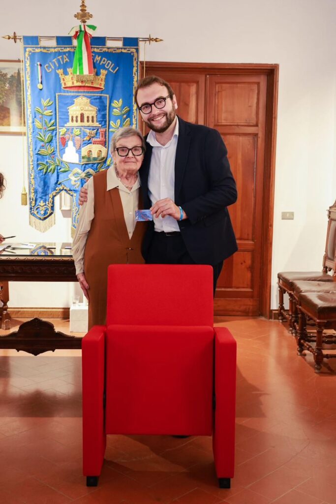 adotta una poltrona02