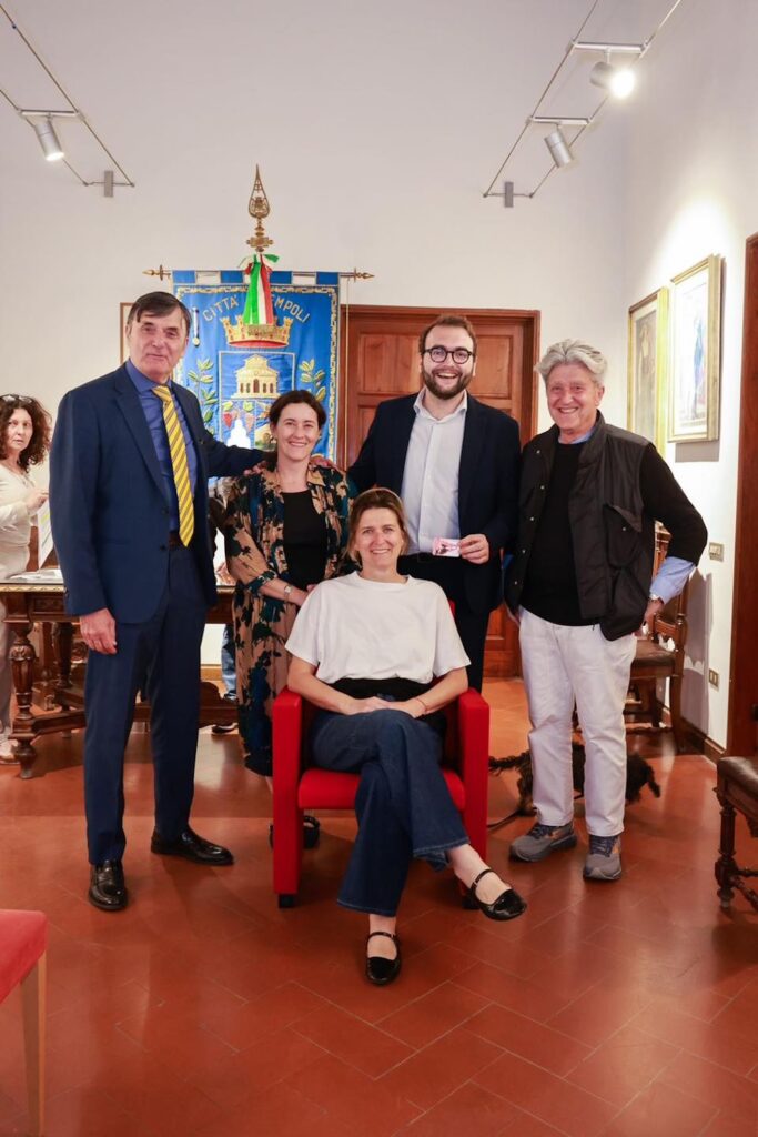 adotta una poltrona09