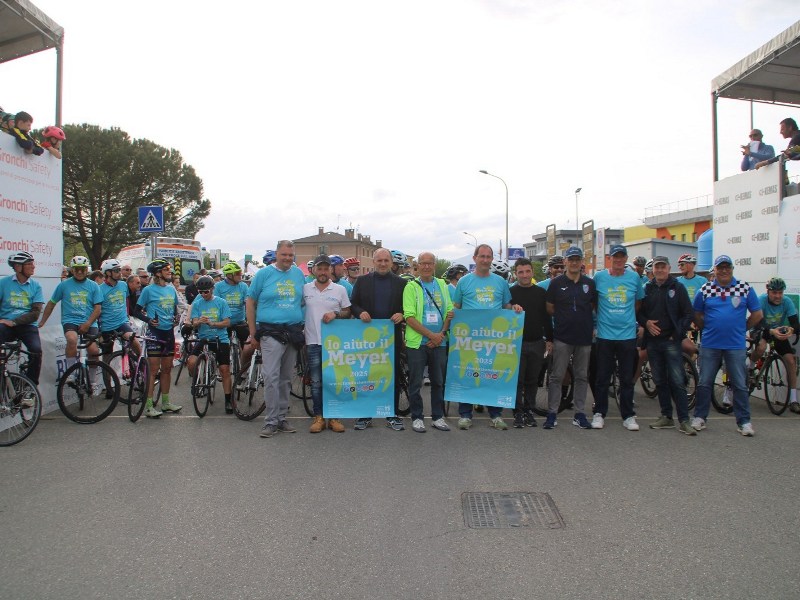 gara_ciclistica_beneficienza_meyer_pasqualando_san_miniato_2025 (2)