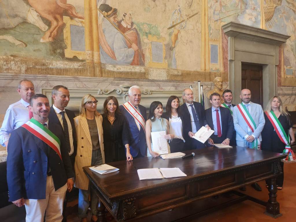 Accordo_Umbria_Toscana_Montedoglio (2)