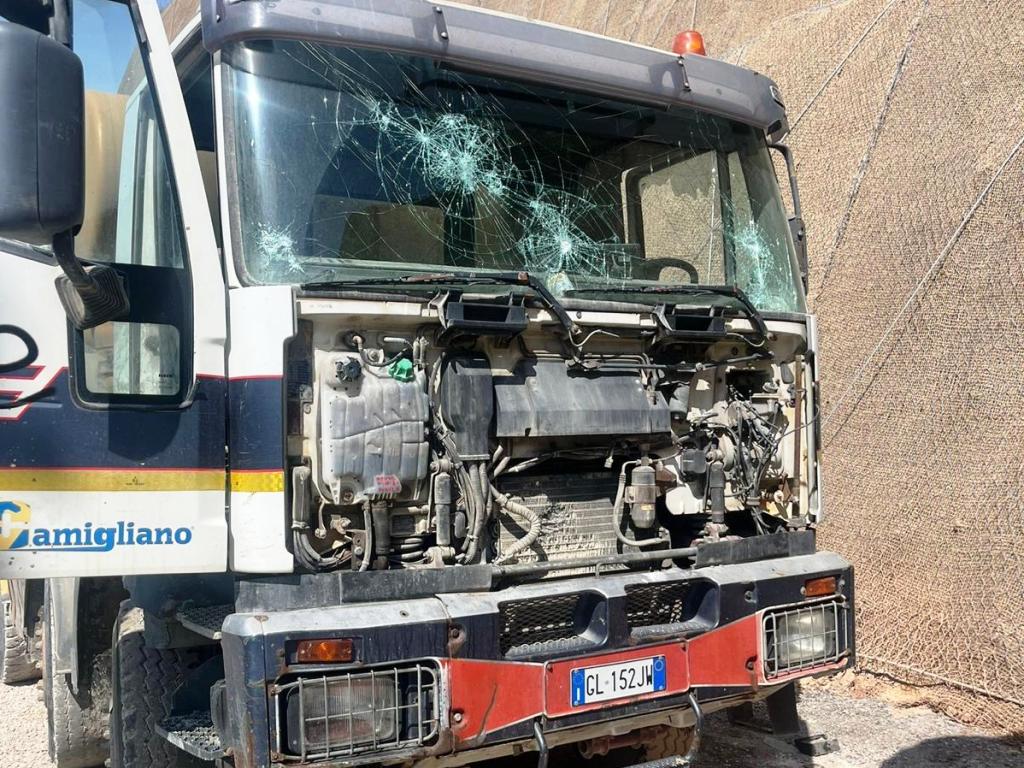 Monte Giogo del Villore_sabotaggio cantiere eolico5