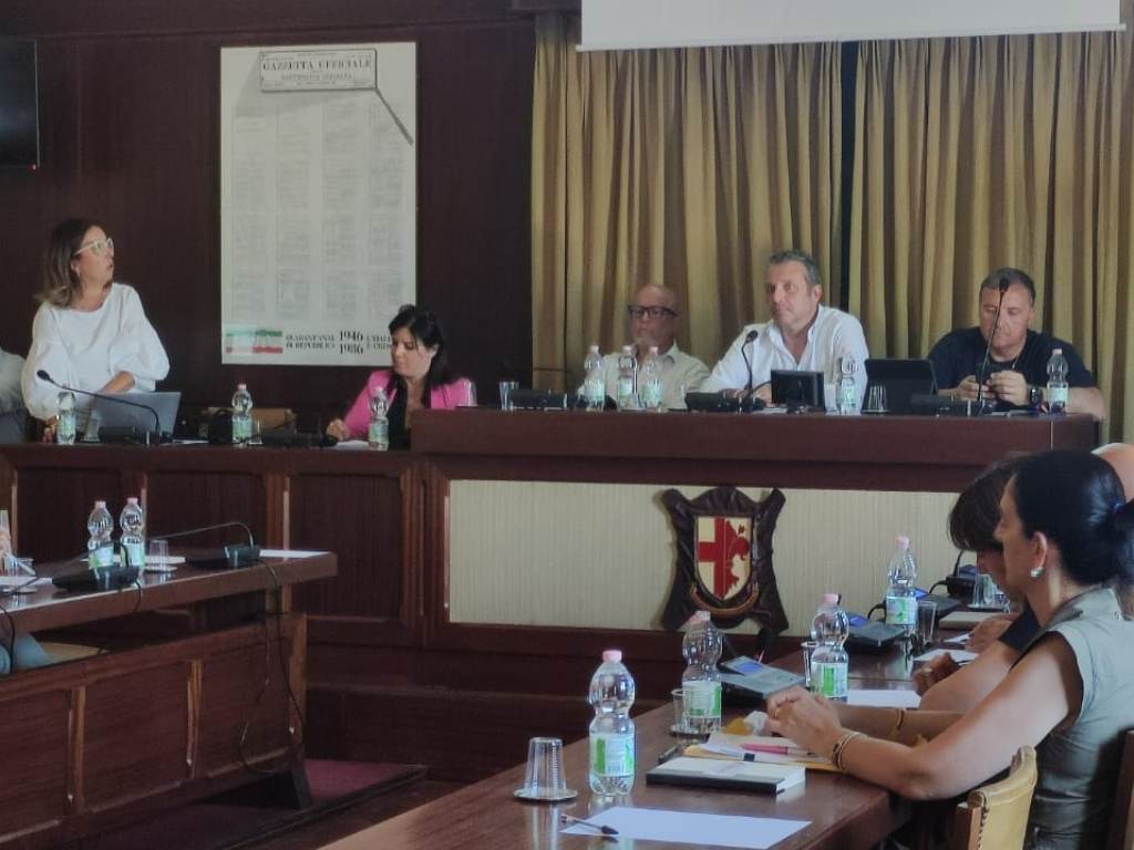 tavolo di distretto a santa croce sull'arno 3