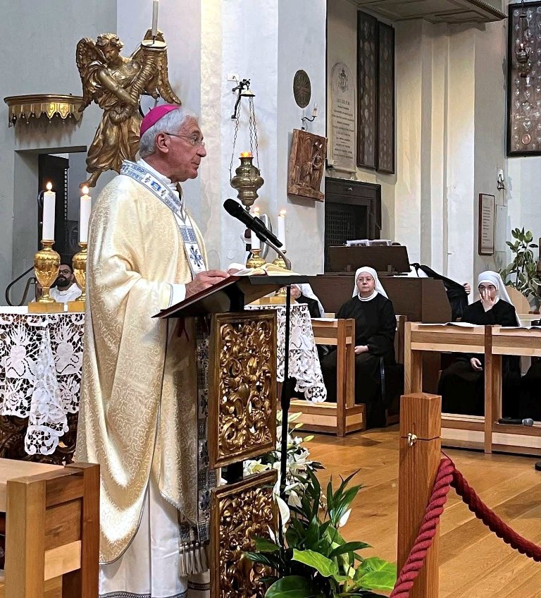 533696905_10234375239154136_426193026285807442_n