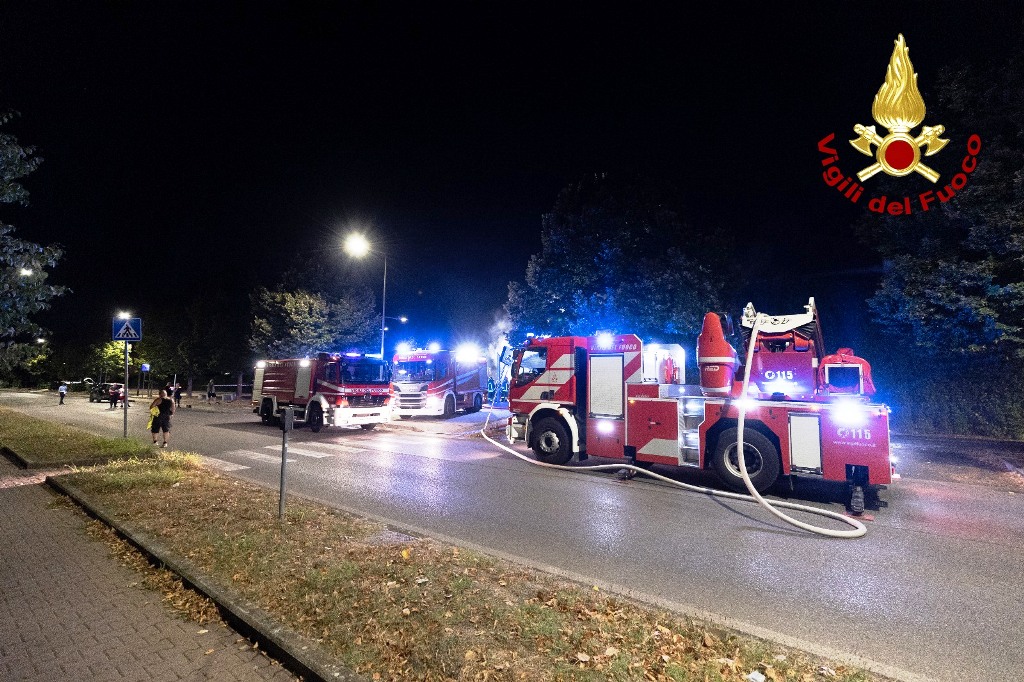 firenze_incendio viper03