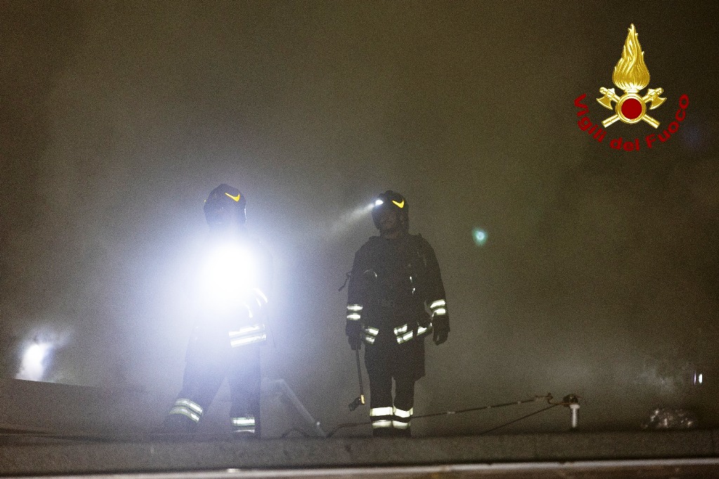 firenze_incendio viper13