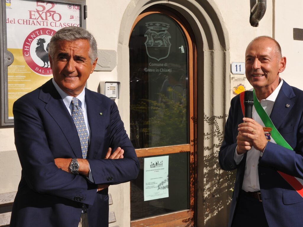 Expo con sindaco e Manetti