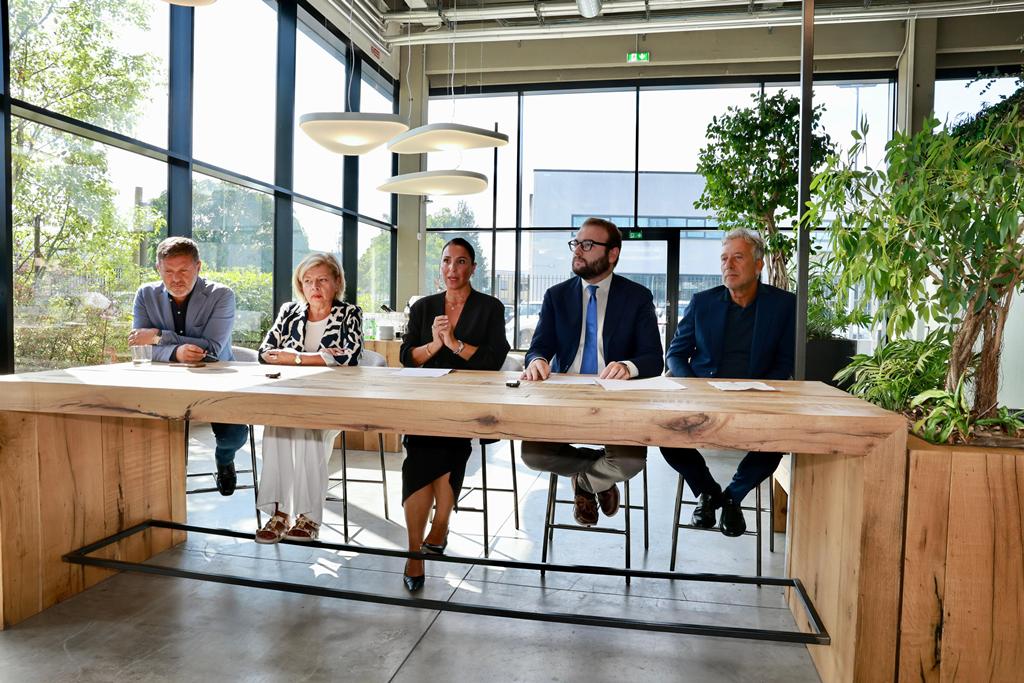 Pellemoda e Mita Academy_ Fashion Forward _Crafting tomorrow's icons in leather Fashion_Conferenza Stampa (2)