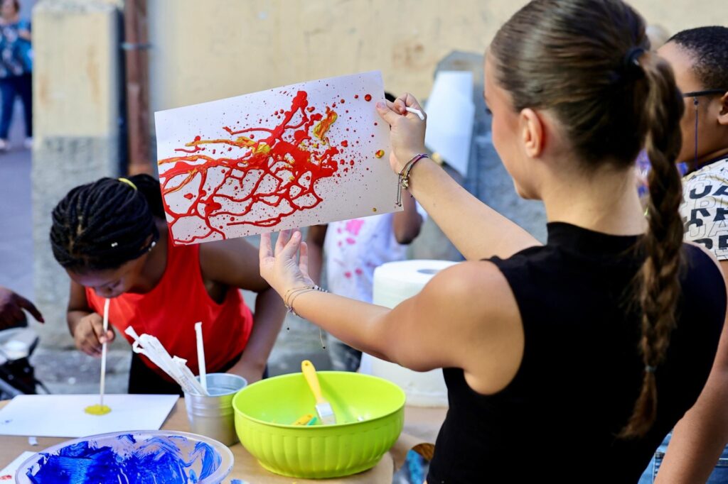 thumbnail_piazzetta live_laboratorio