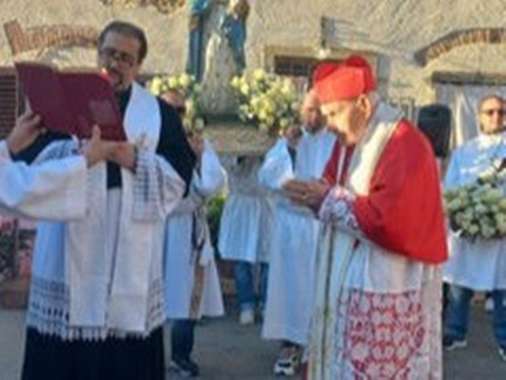Cardinal Simoni Livizzano Assisi Meloni