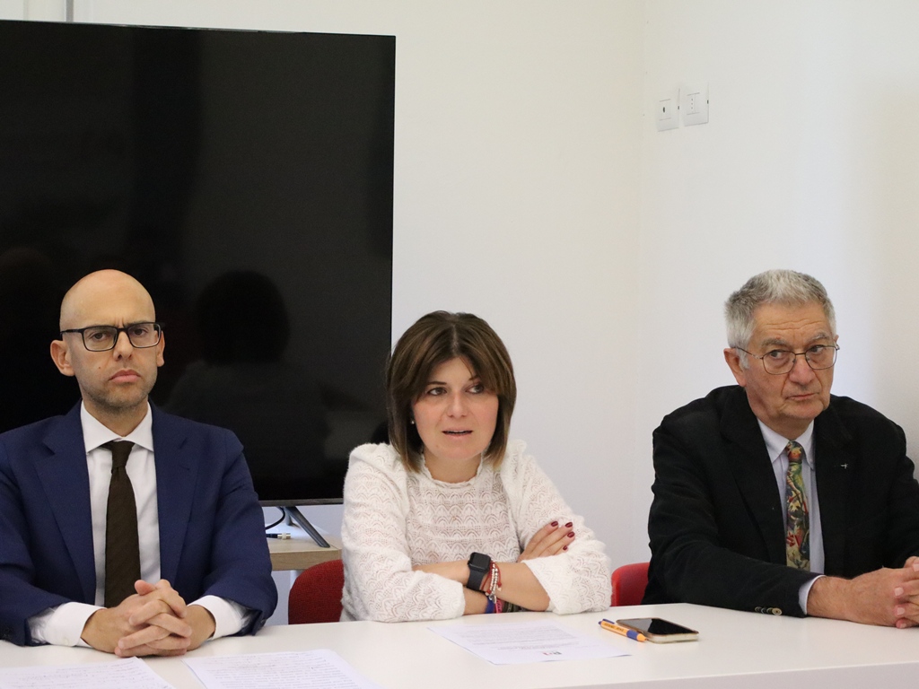 Conferenza-PD-vittoria-elezioni-regionali-14-ottobre-2025 (6)