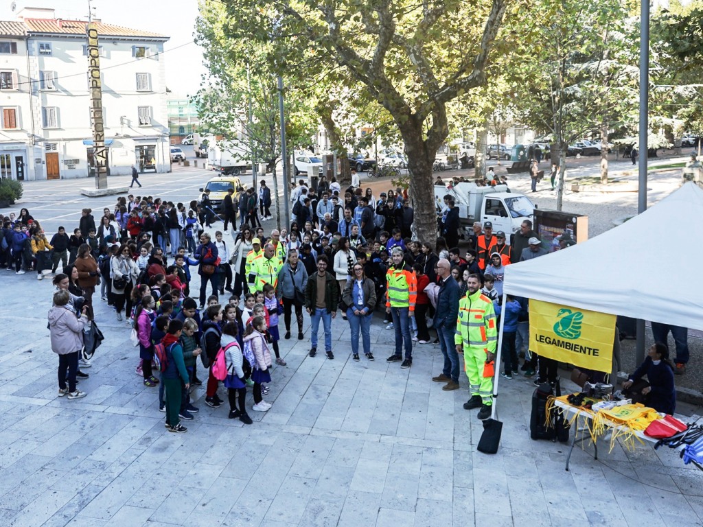 WhatsApp Image 2025-10-10 at 13.53.35 (1)