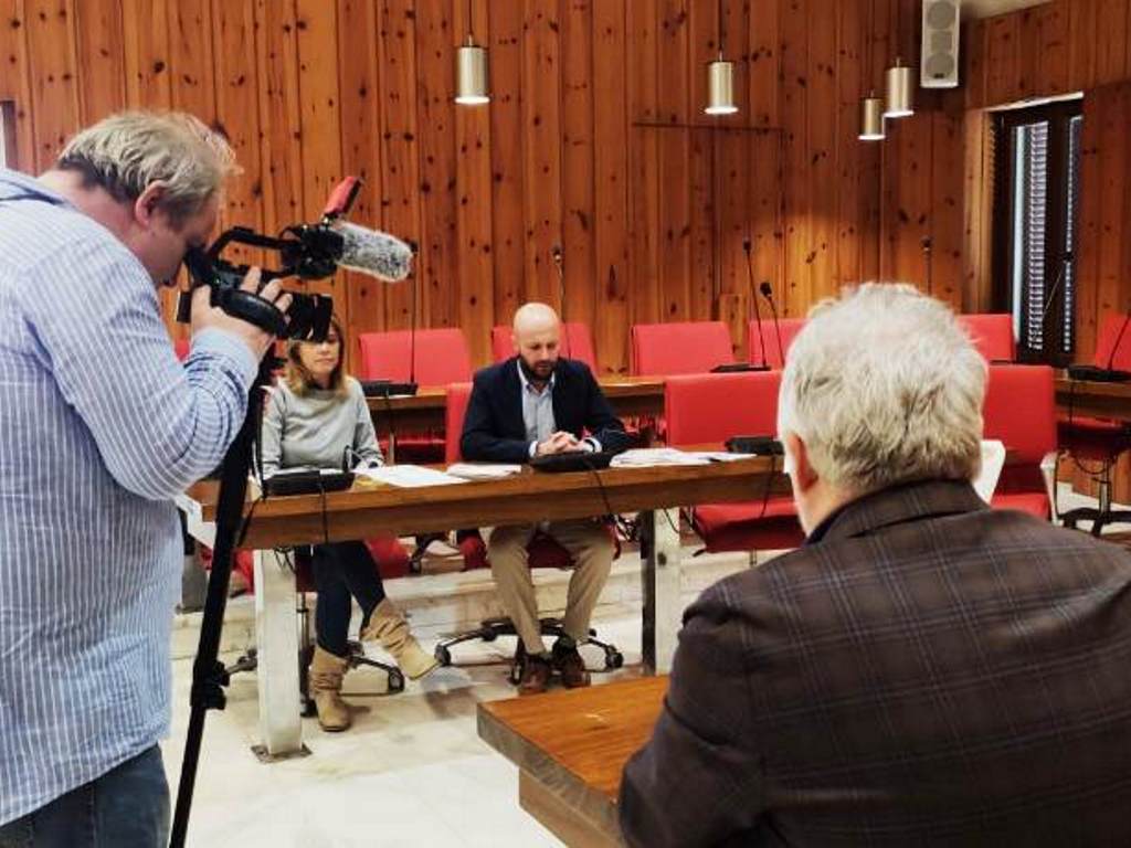 WhatsApp Image 2025-10-15 at 13.38.42