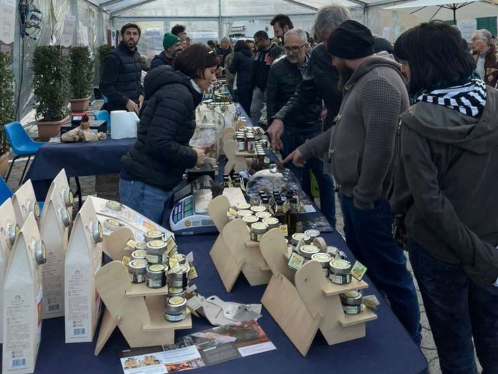 foto mostra mercato tartufo montopoli (1)