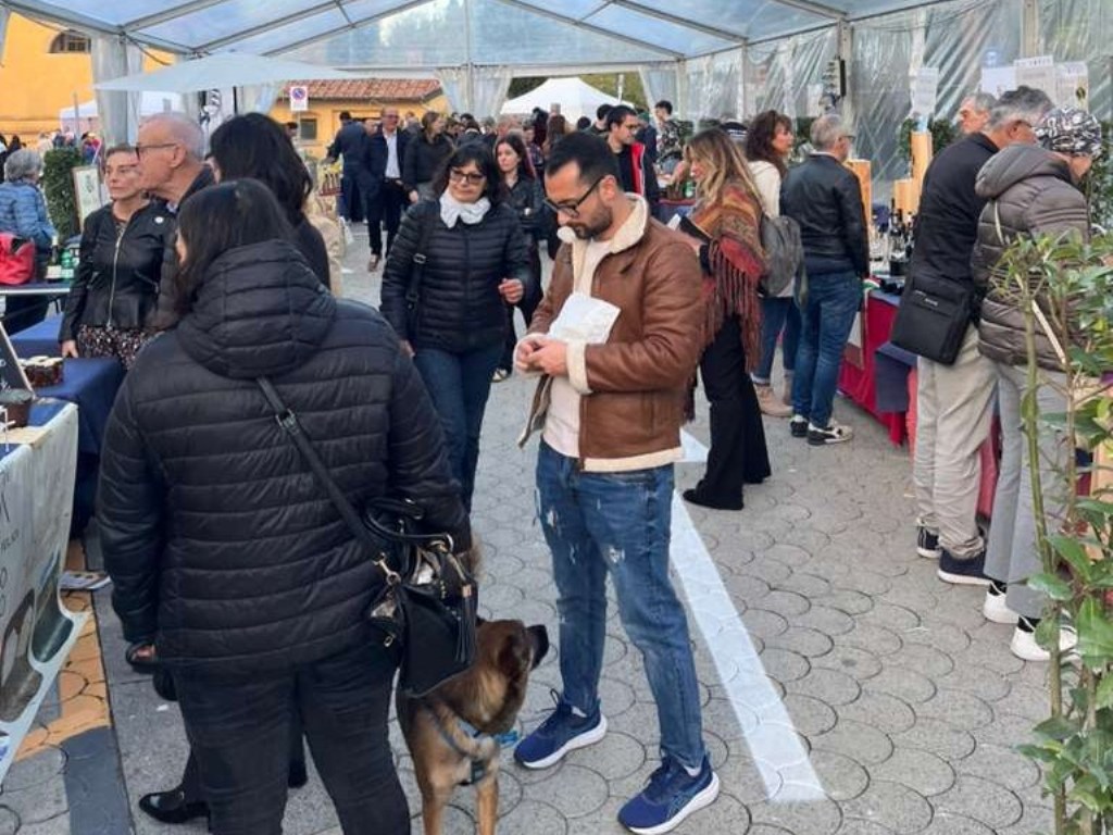 foto mostra mercato tartufo montopoli (2)