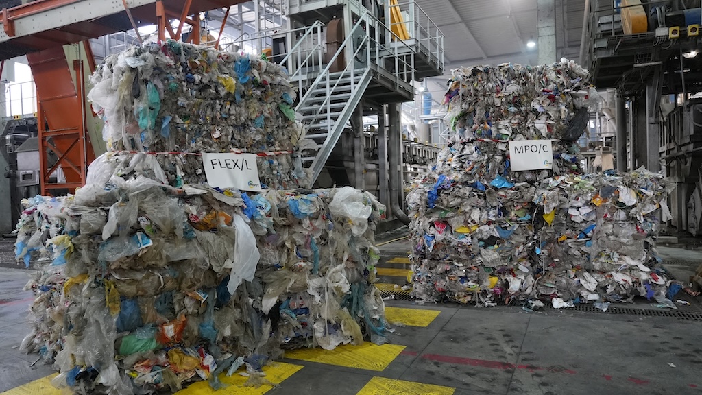 revet inaugurazione seconda linea produzione1