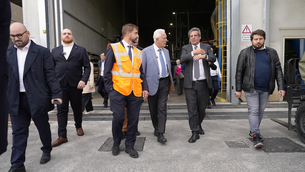 revet inaugurazione seconda linea produzione12