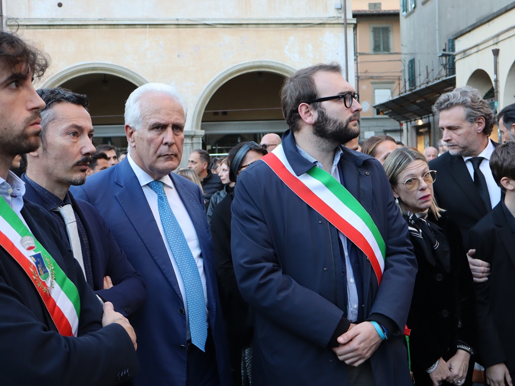 Funerale-Loriano-Bagnoli-Sammontana-4-Novembre-2025 (40)