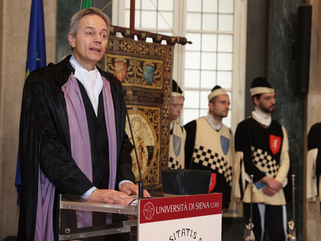 Inaugurazione_785esimo_Anno_Accademico_Siena_Giorgio_Parisi (8)
