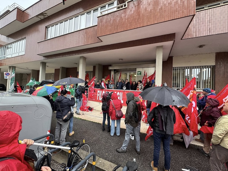 Pam Panorama si difende: "Controlli necessari e legittimi contro i furti"