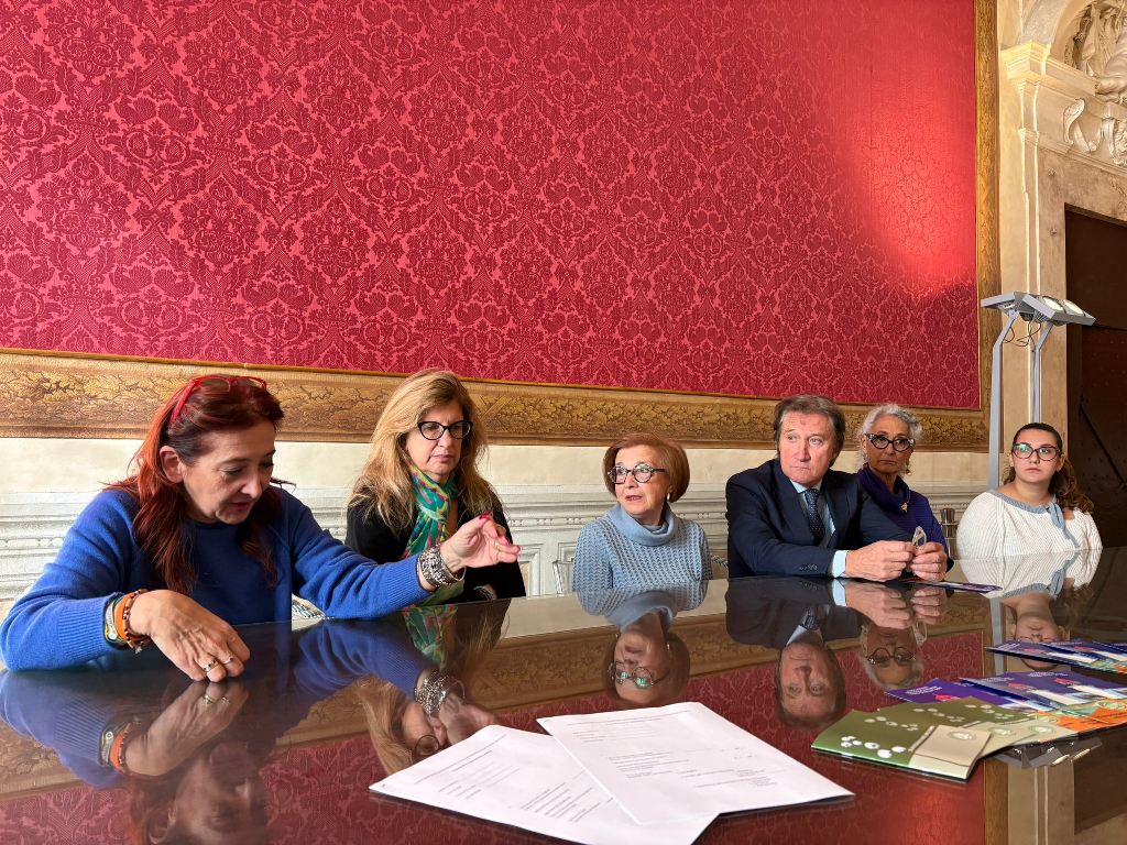 presentazione questionario _disagio_donne_difficoltà_giornata_eliminazione_violenza_donne (1)