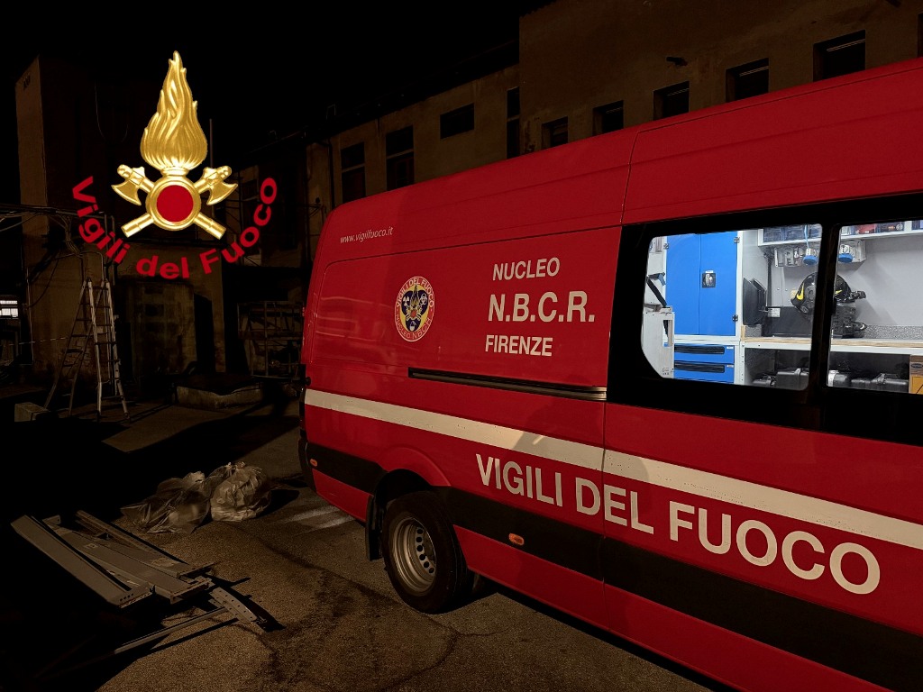 vff-fuoriuscita-sostanze-urticanti-conceria-inattiva-2