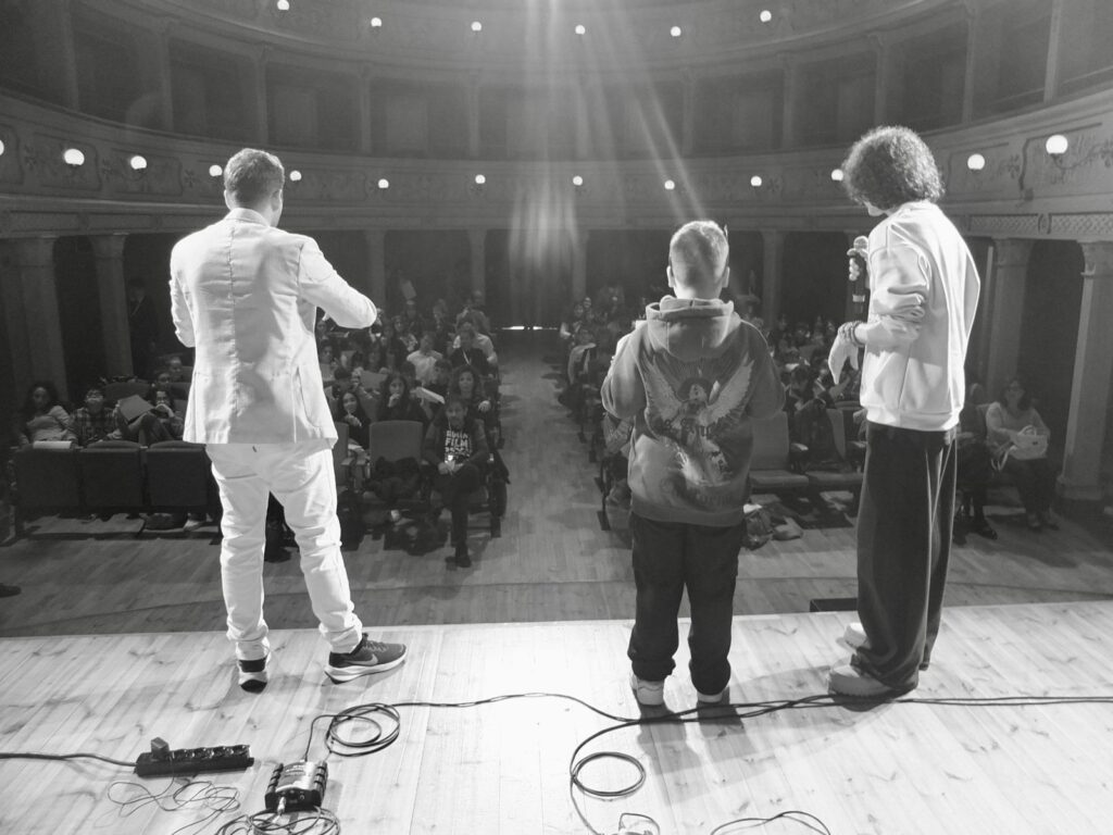 Gli studenti della Bacci Ridolfi premiati per un cartoon con Avis Toscana