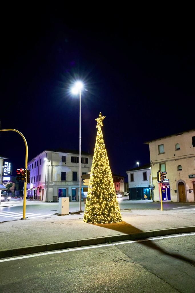 albero natale ponte a elsa