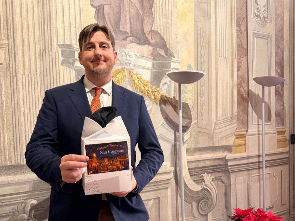 dono sospeso sindaco Ciappi