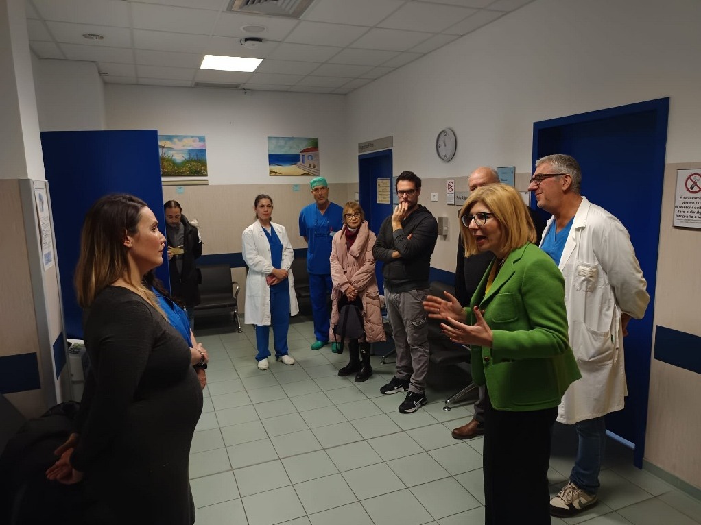 sala_d’attesa_della_Neurorianimazione (2)