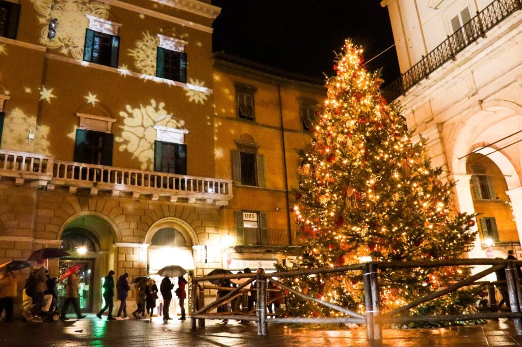 Pisa città del Natale, il programma di tutte le iniziative sul Litorale e nei quartieri