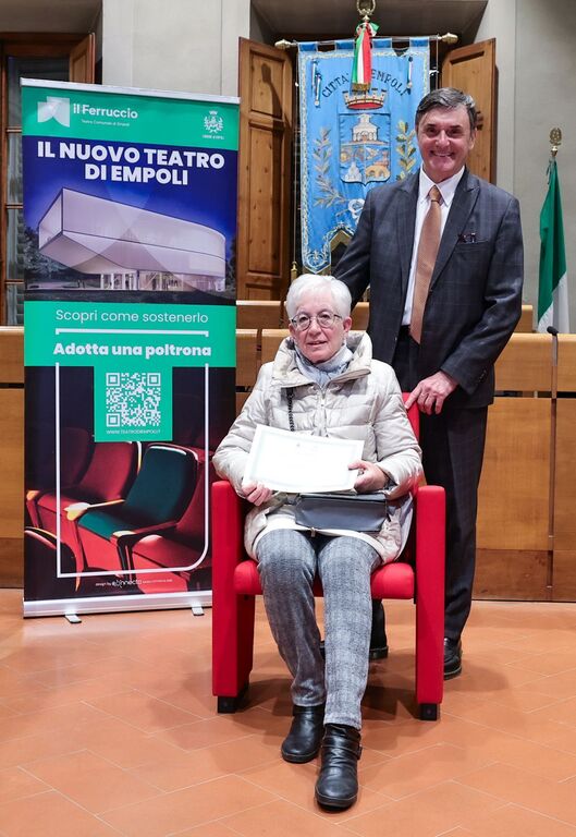 adotta_poltrona_rosita