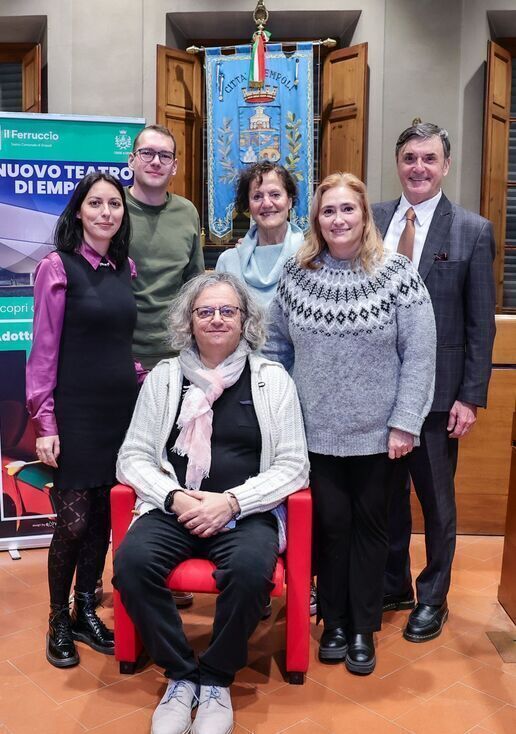 compagnia teatrale pien di beghe