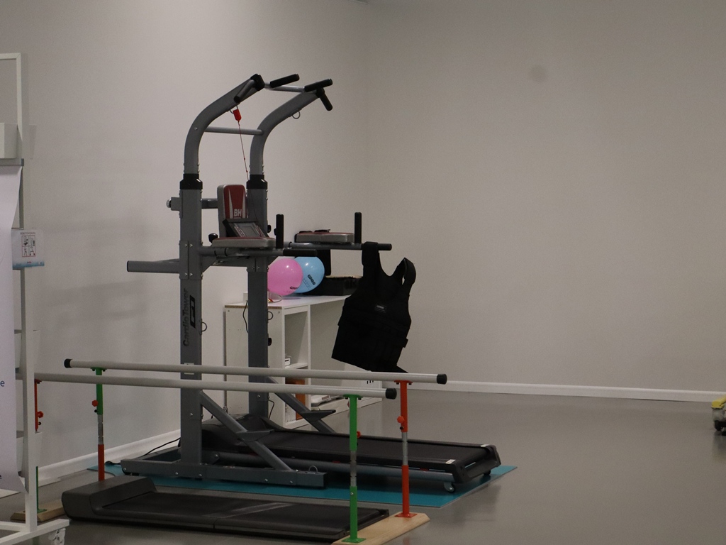 AMICI_DI_ELIA_NUOVO_CENTRO_ESOSCHELETRO (19)