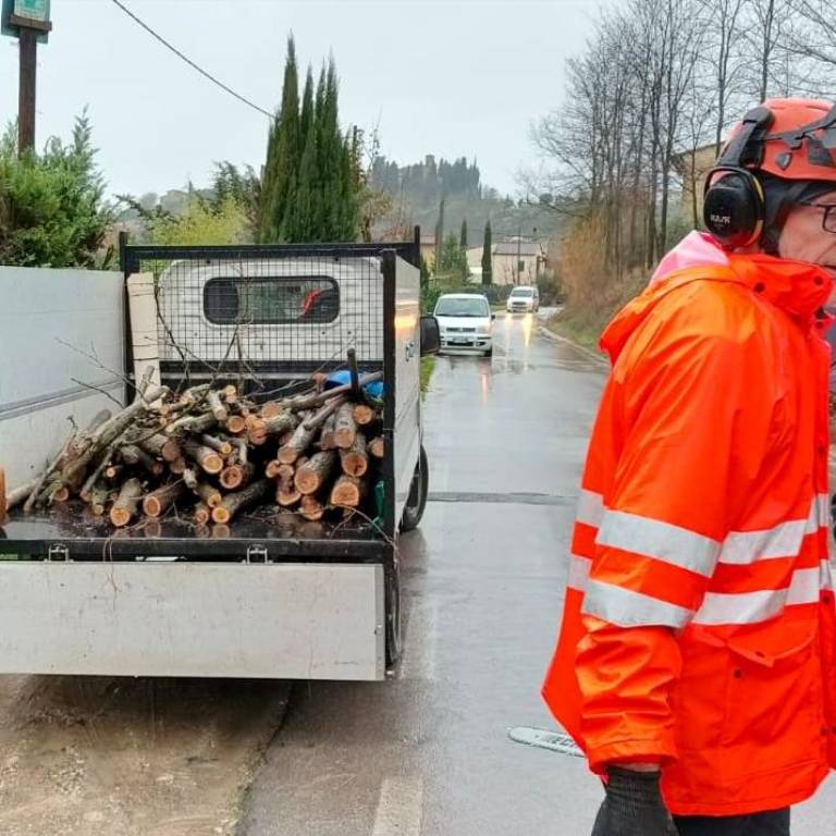 Frana_Castelfiorentino_via_Vallone_3_4_febbraio_2026 (1)