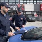 rapina penny monterioso 64enne auto targa coperta