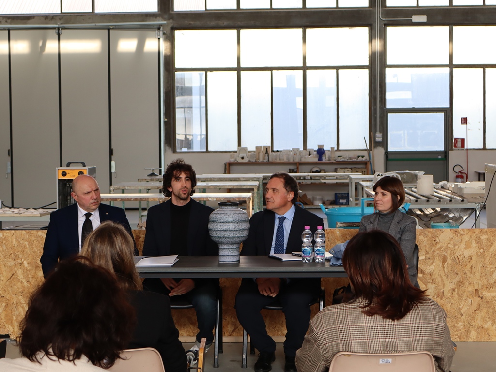 SCUOLA_CERAMICA_MONTELUPO (113)