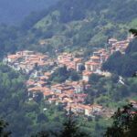 frana-provinciale-9-stazzema-nessun-ferito