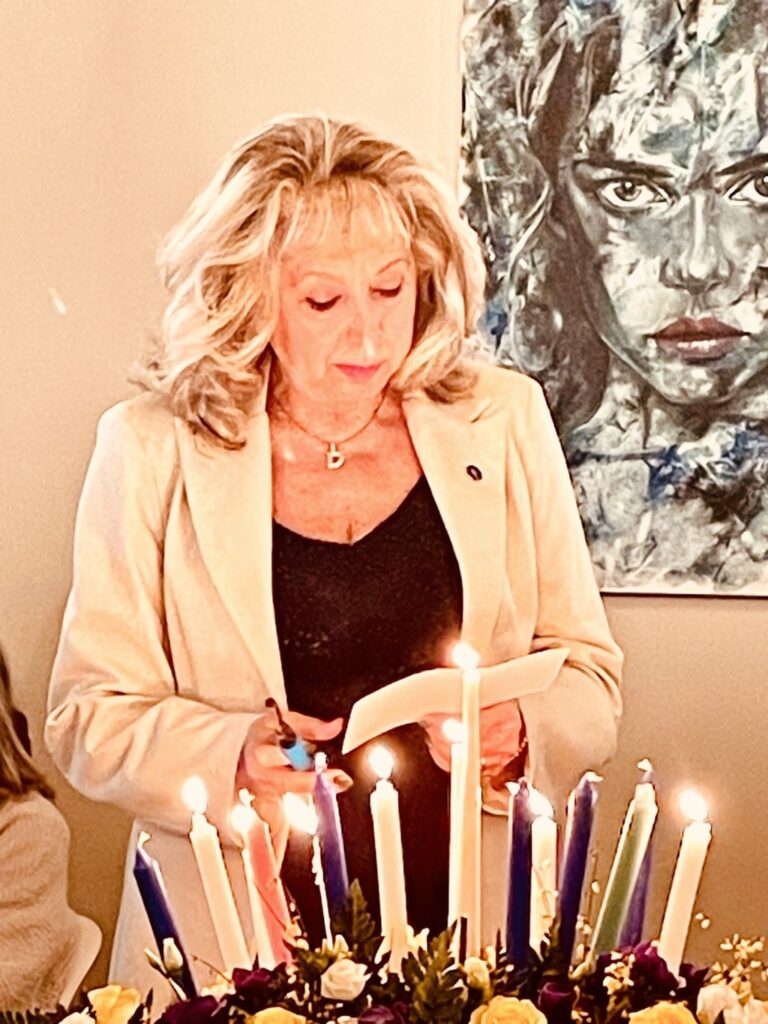 7042abb7-4928-4ab6-825d-e4651b0a3c48