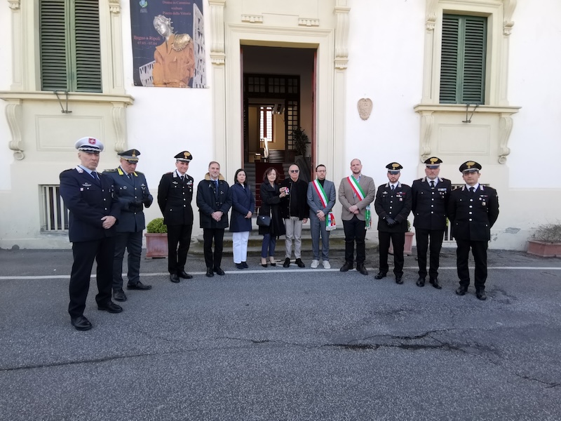 Medaglia d'oro al valore civile a Fabio Sequi, morto per salvare due persone in mare. La cerimonia