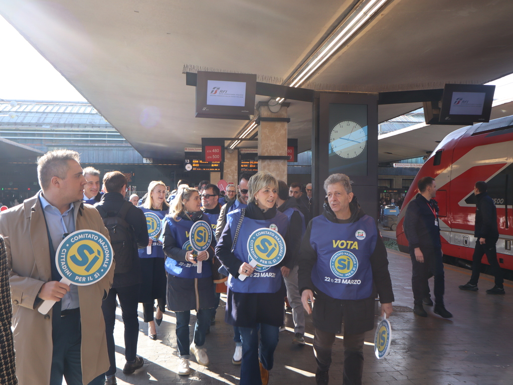 Una Freccia per il Sì Forza Italia Stella Bergamini Campinoti