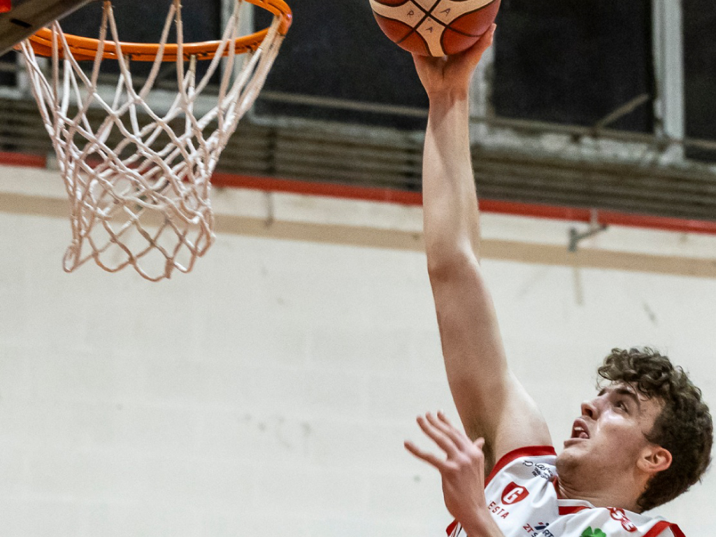 Impresa Use Computer Gross: travolta la capolista Mens Sana Siena 81-57