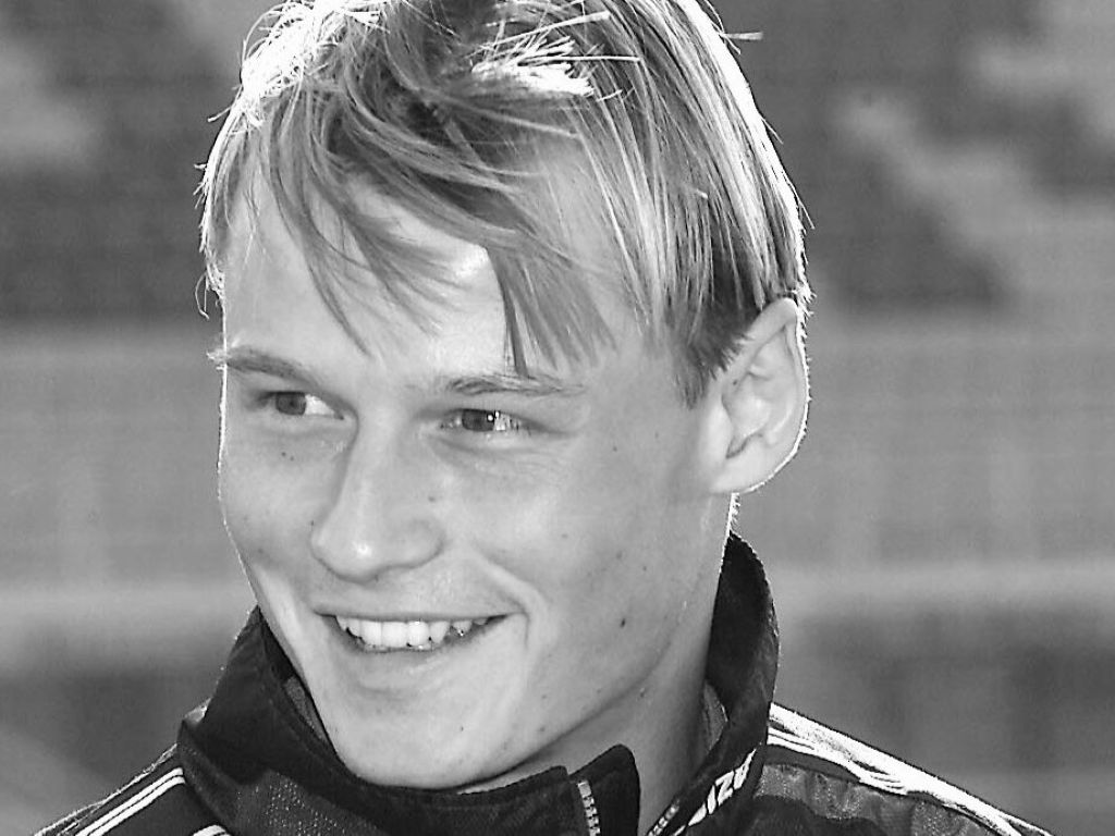Lutto nel calcio, è morto Alex Manninger: aveva 48 anni