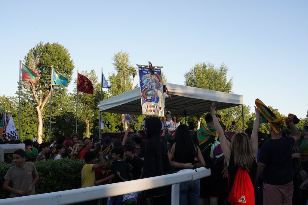 Processo al Palio: diamo i voti alle contrade, il video