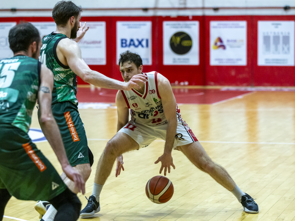 Use Computer Gross a Siena per gara 3: caccia alla finale storica al PalaEstra