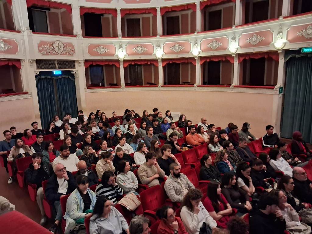 santa_croce_sull'arno_teatro_verdi_invitalia (4)