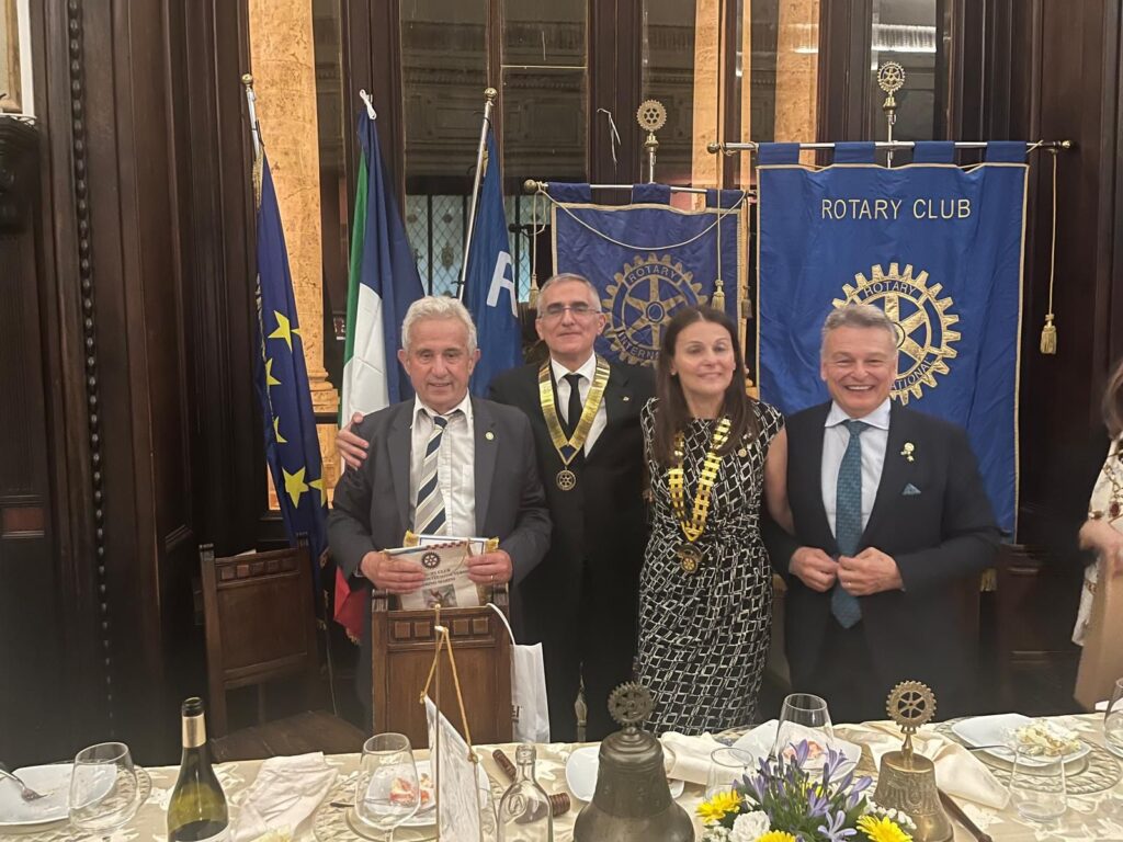 rotary empoli e rotary amboise (1)