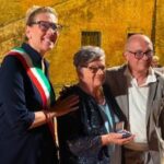 https://www.gonews.it/wp-content/uploads/2026/09/Anna-Bargi-con-Simona-Rossetti-e-Lorenzo-Brunori-150x150.jpg