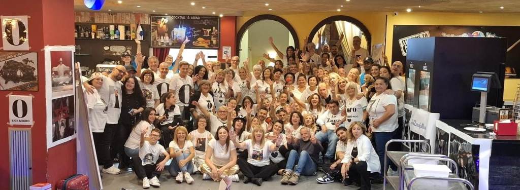 Furto_gruppo_fan_renato_Zero_Cinzia (1)