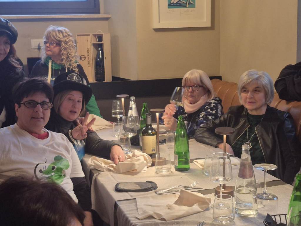 Furto_gruppo_fan_renato_Zero_Cinzia (4)