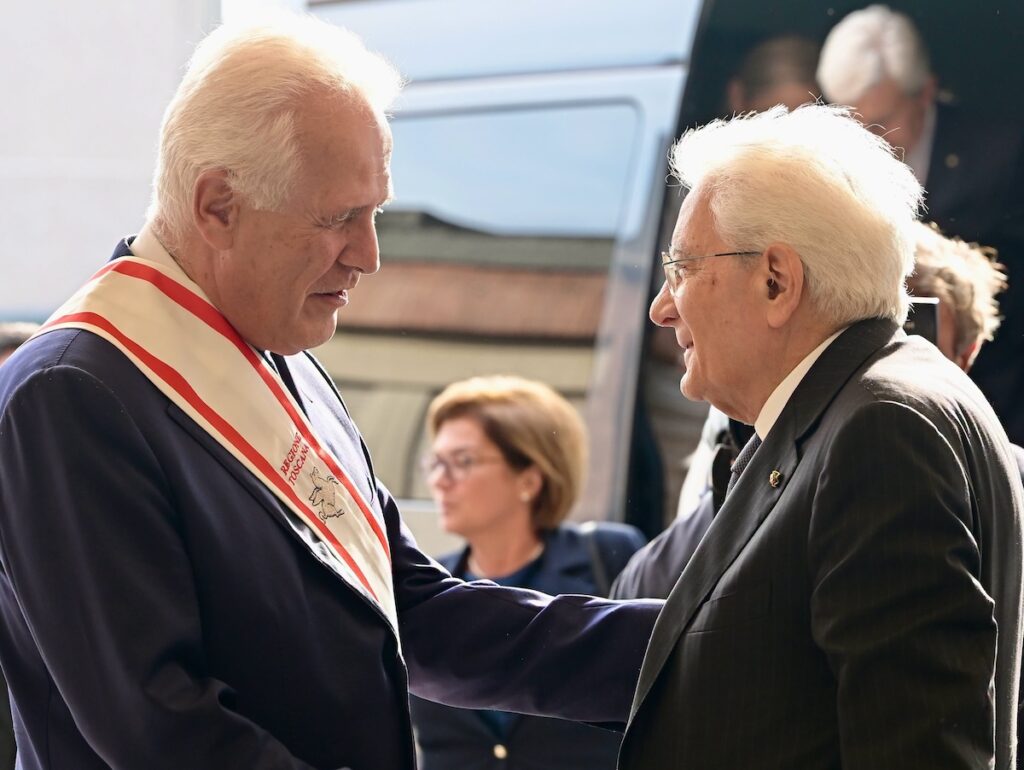 Mattarella in visita all'ospedale di Grosseto, dove nel 2009 è nato il Codice Rosa